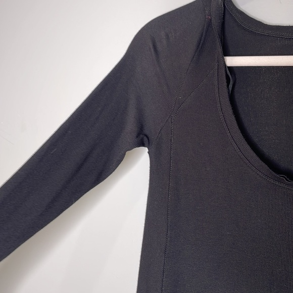 Free People Long Sleeve Scoop Neck Top - Picture 3 of 4